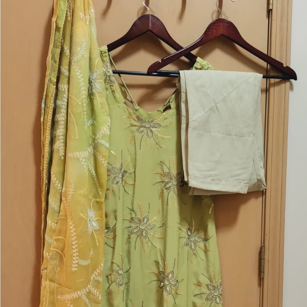 SOLD Indian suit